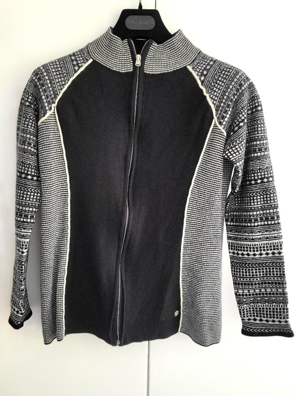 Spyder Merino Wool Blend Full Zip Nordic/Ski/Chalet Sweater Size L - runs small